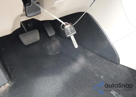 2013 Honda Accord Lx z USA, uszkodzony, nr VIN 1HGCR2F30DA181179